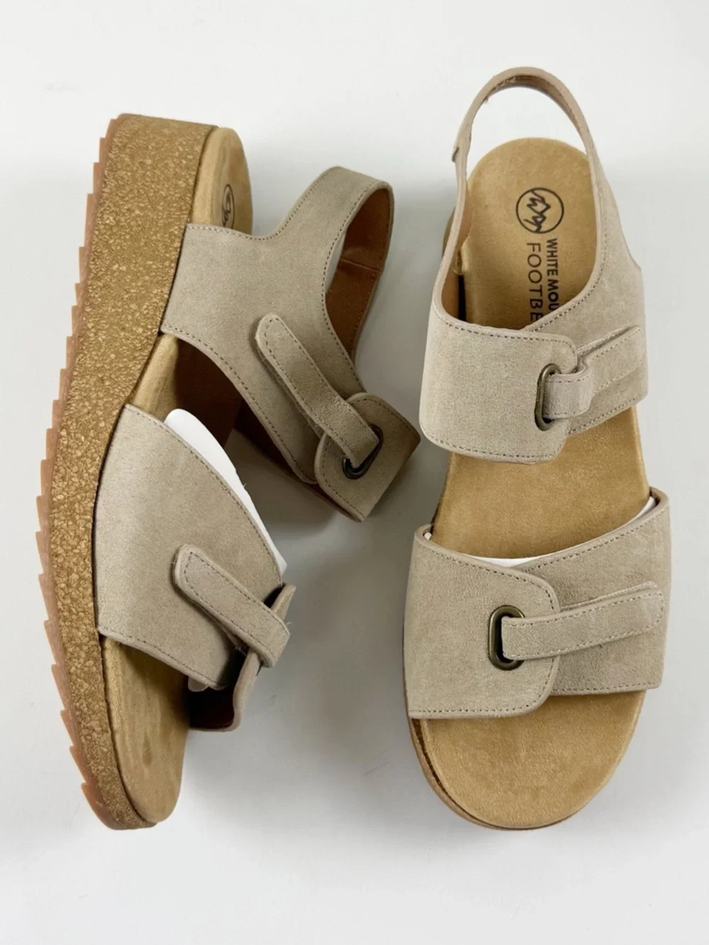White Mountain Footbed Gelato Wedge Sandals Womens 10M Sandalwood Suede NEW